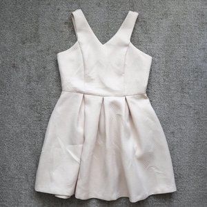 BNWT Beautiful Cream Dress